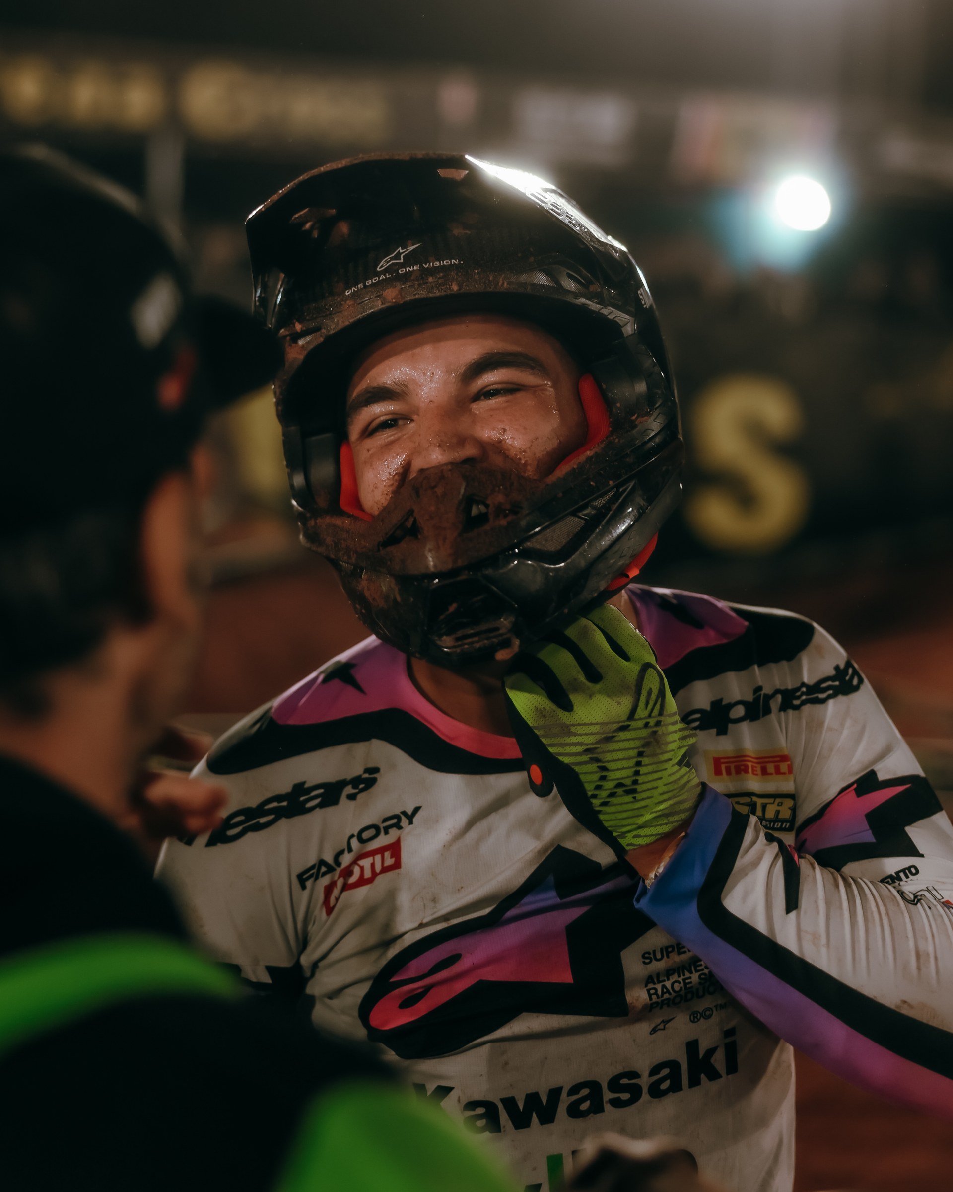 Guilherme Bresolin após uma disputa do Arena Cross 2026
