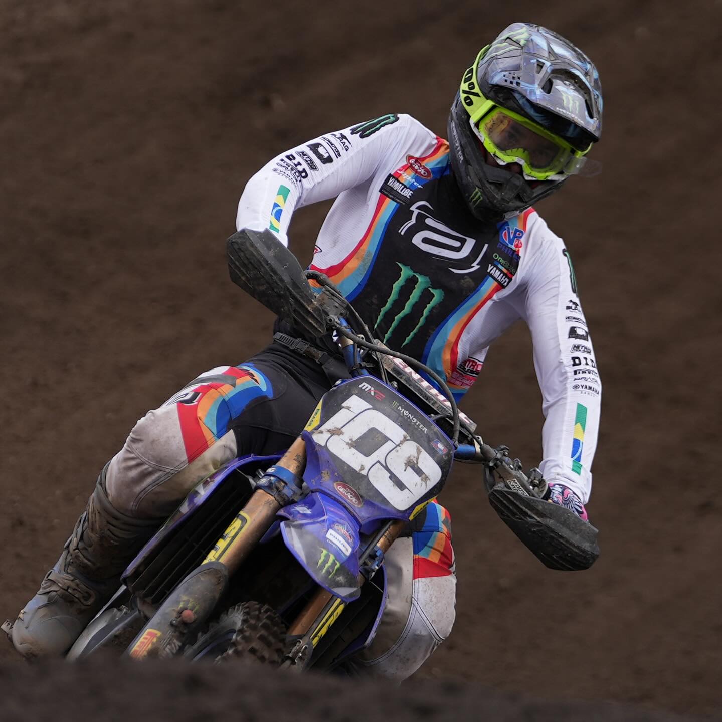 Guilherme Bresolin pilotando durante a etapa do Mundial de Motocross na Argentina